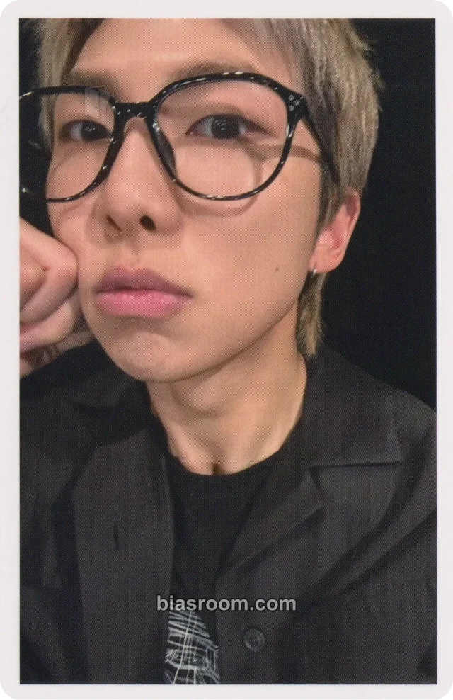 RM BTS ARIRANG K-pop photocard