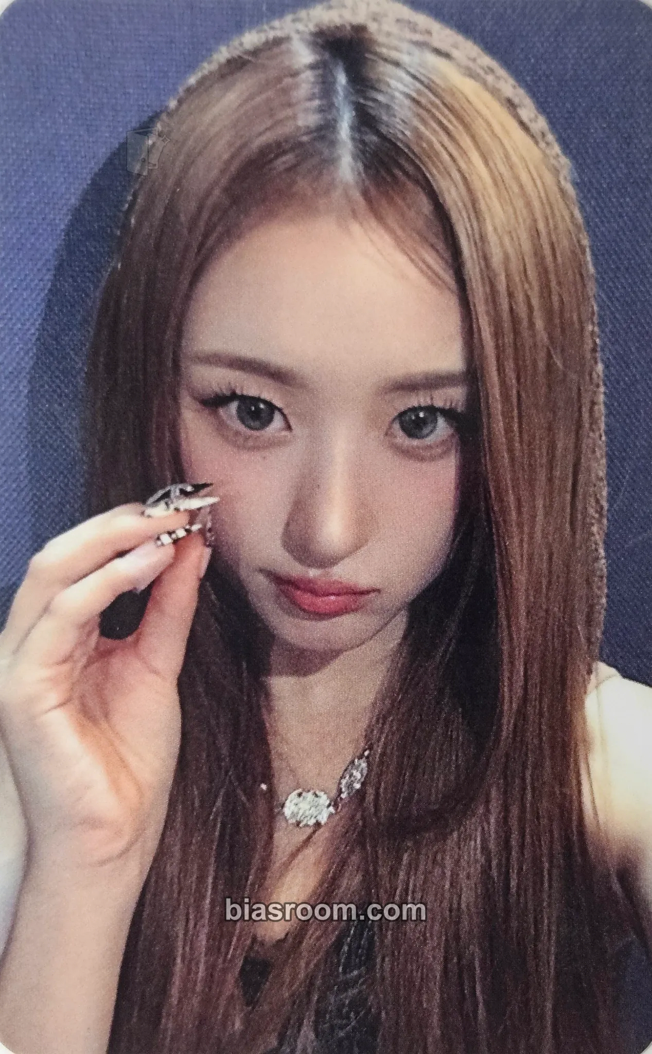 Liuyin Heart Byte : LEGACY Photocard - HEART OF WOMAN - HEART OF WOMAN K-pop photocard