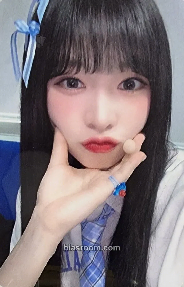 Haruna The Billage of Perception: Chapter Three Photocard - Billlie - Billlie K-pop photocard