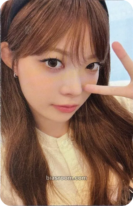 Hong Eunchae Pureflow Tour (2026) Photocard - LE SSERAFIM - LE SSERAFIM K-pop photocard