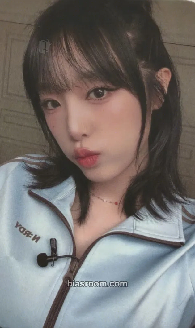 Yena SMARTPHONE Photocard | Bias Room