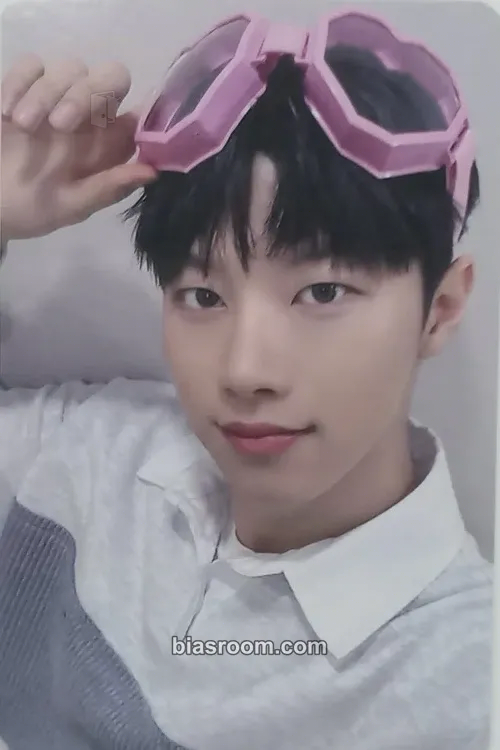 Hyunwoo HOUSE OF TRICKY : WATCH OUT Photocard - xikers - xikers K-pop photocard