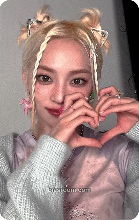 Yeeun 7+Up Photocard - EL7Z UP - EL7Z UP K-pop photocard
