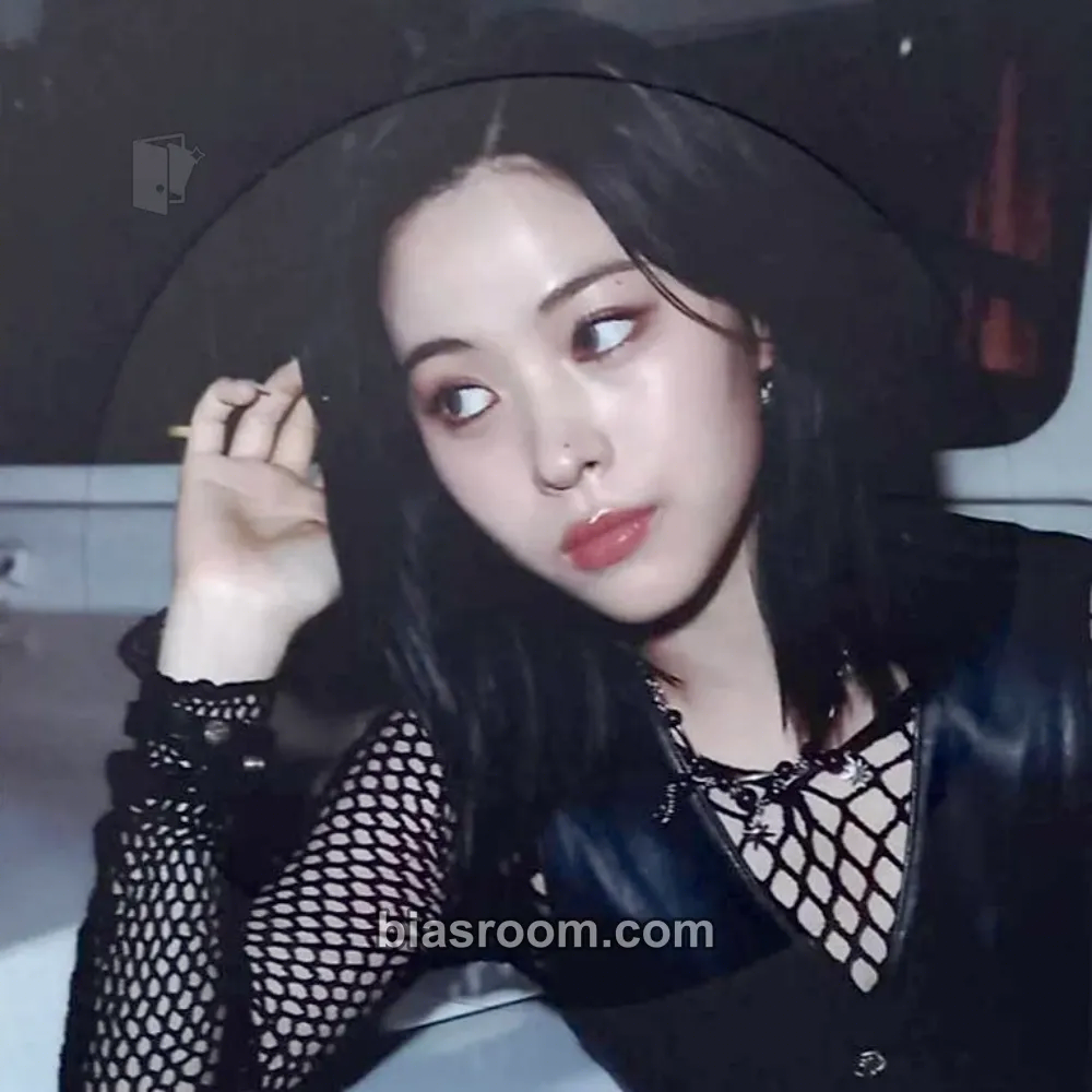 Ryujin KILL MY DOUBT Photocard - ITZY - ITZY K-pop photocard