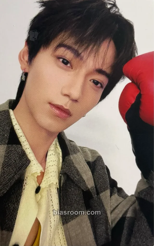 POLARIX - Zai - Polarix Wonderland Magazine Other magazine photocard