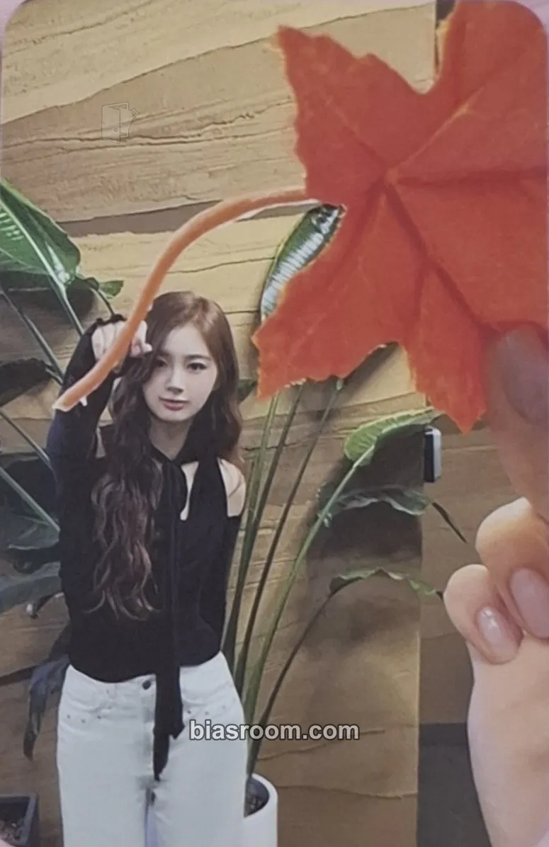 Sullyoon Fe3O4: STICK OUT Photocard - NMIXX - NMIXX K-pop photocard