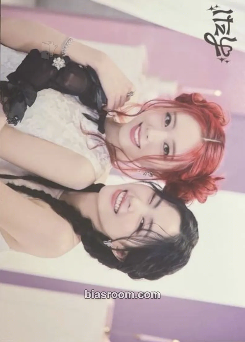 JYP JAPAN POPUP STORE 2024 Photocard - ITZY - ITZY K-pop photocard
