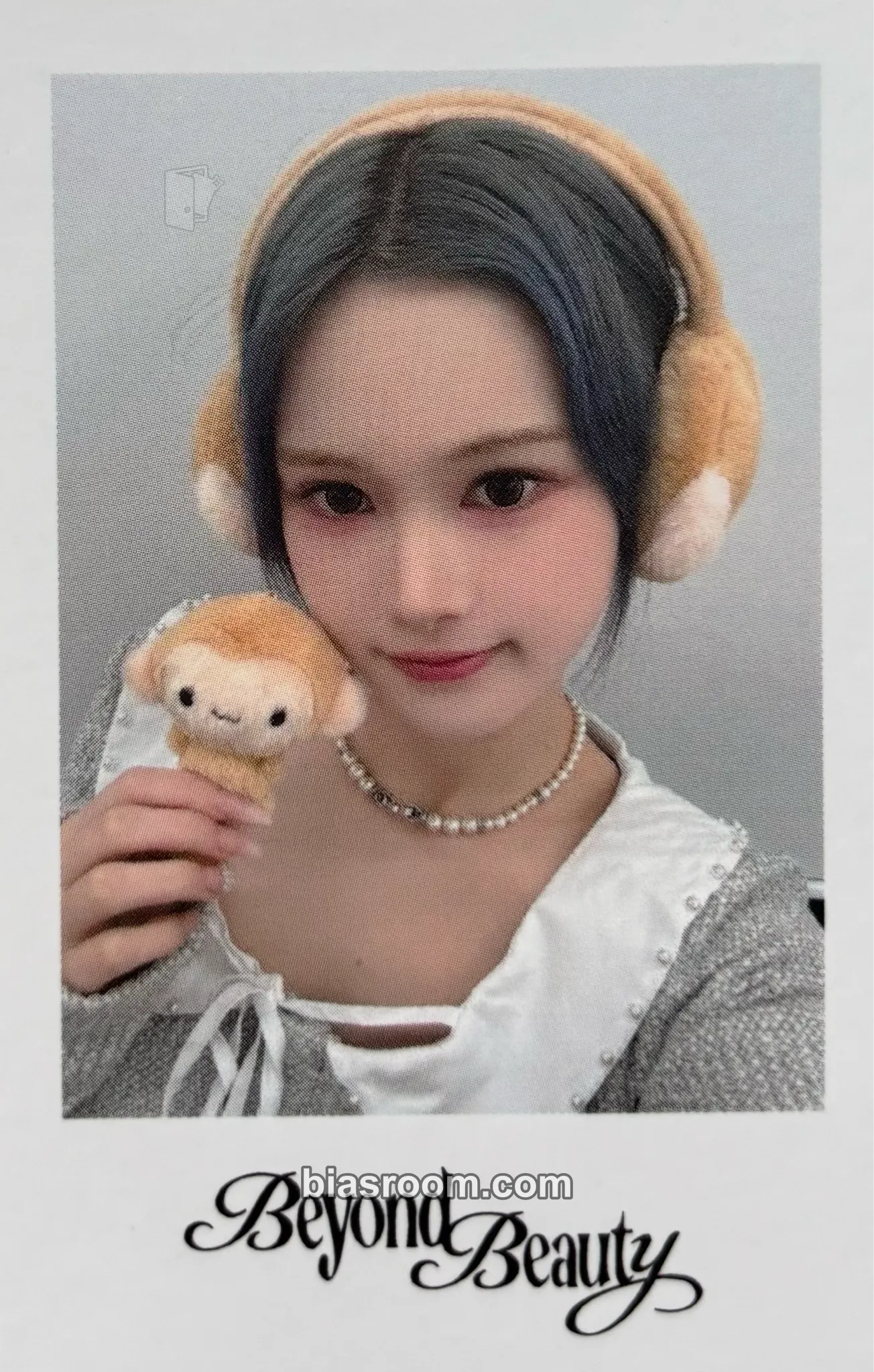 Mayu Beyond Beauty Photocard - tripleS - tripleS K-pop photocard