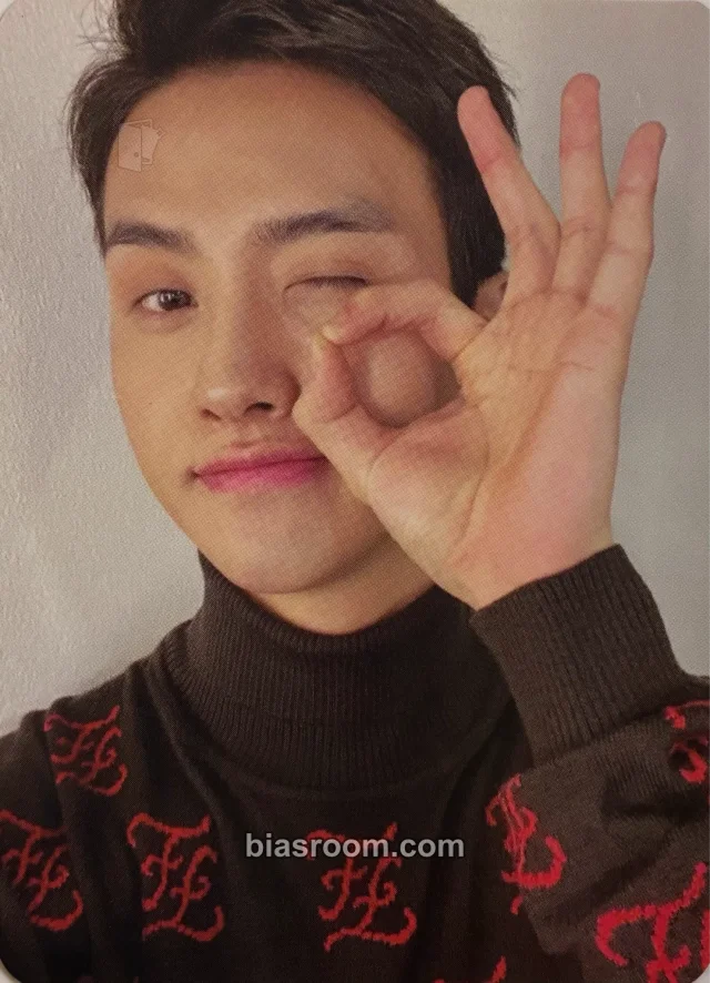 PENTAGON - Yeo One - Universe : The Black Hall Album pob (pre-order benefit) upside version