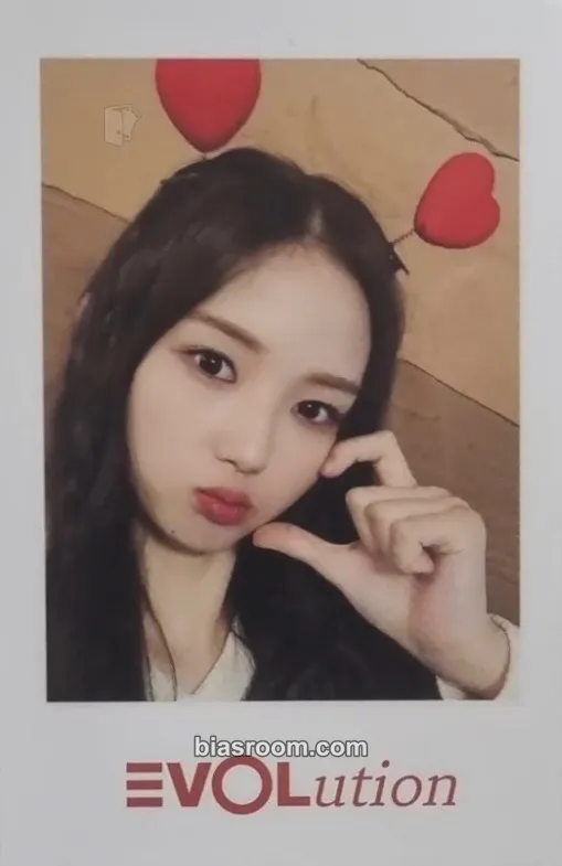 Jiwoo Mujuk Photocard - tripleS - tripleS K-pop photocard