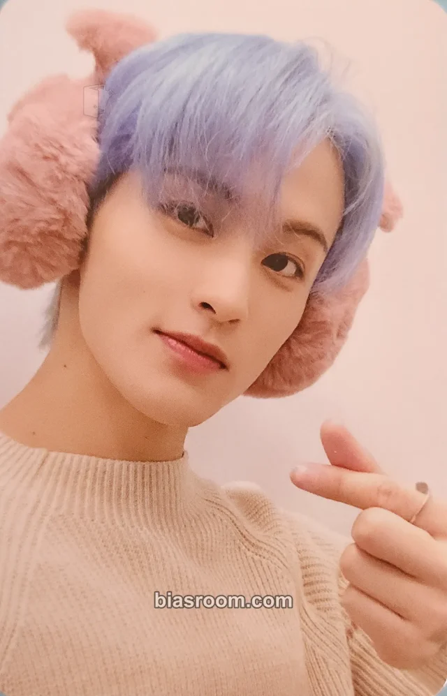 NCT - Mark - Pink Christmas 2022 Other random pack