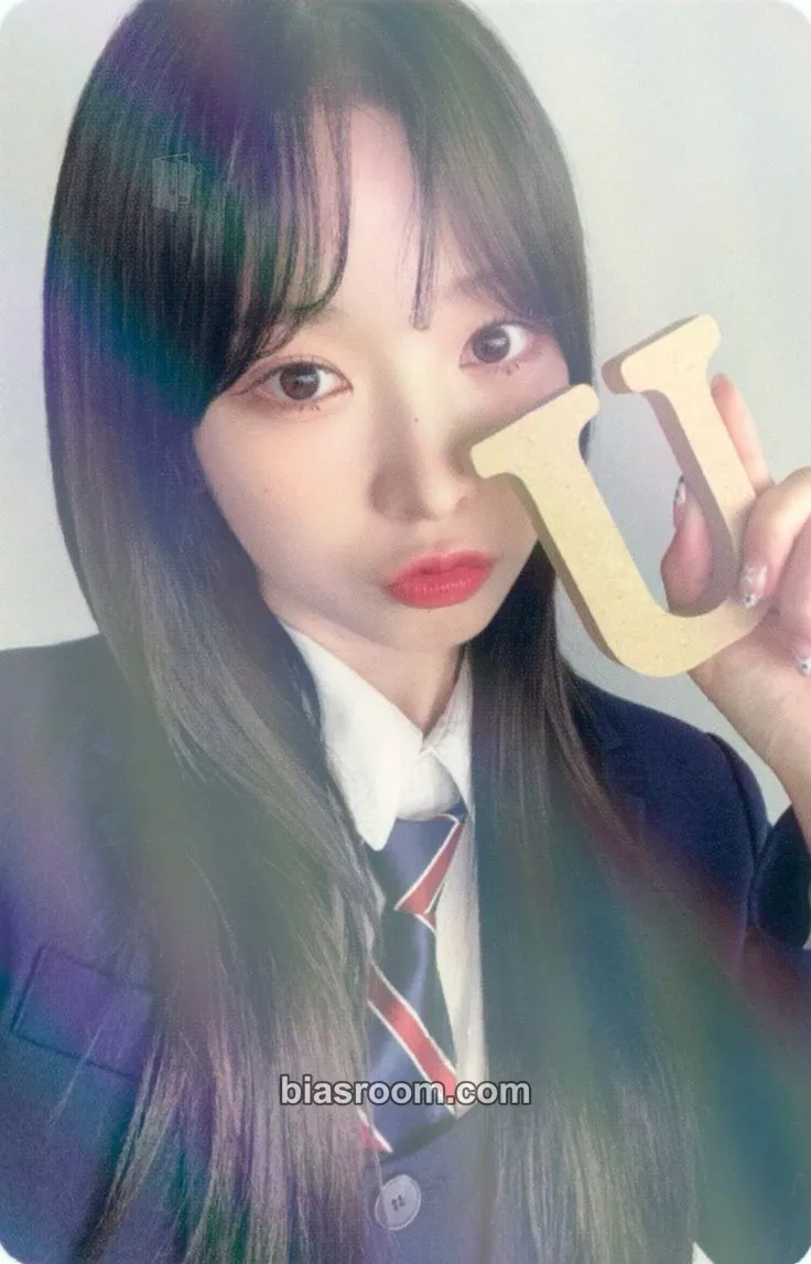 Haruna The Billage of Perception: Chapter Three Photocard - Billlie - Billlie K-pop photocard