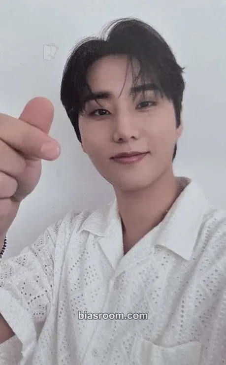 Young K LOiViE × Young K Photocard - DAY6 - DAY6 K-pop photocard