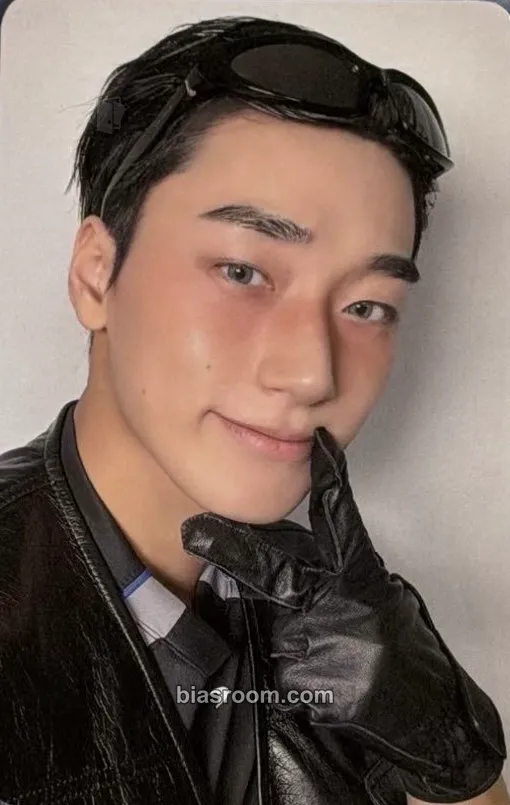 San GOLDEN HOUR : Part.5 Photocard - ATEEZ - ATEEZ K-pop photocard