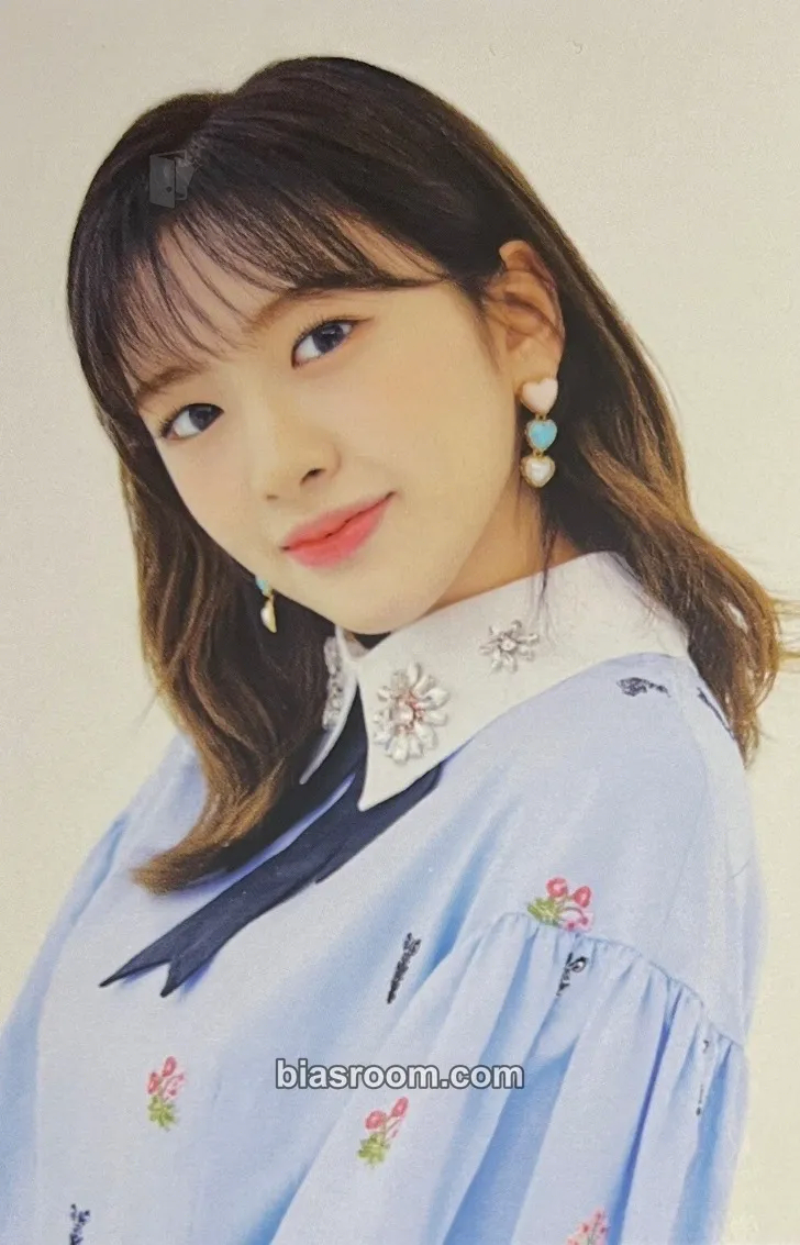Yujin ONEIRIC THEATER Photocard - IZ*ONE - IZ*ONE K-pop photocard
