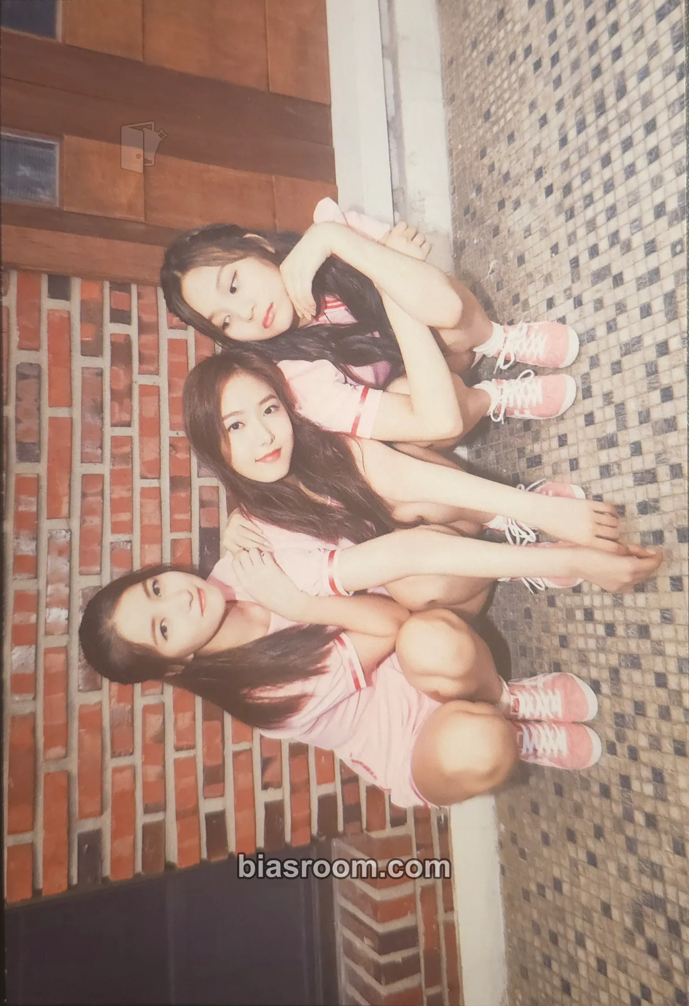 GFRIEND OFFICIAL FANCLUB BUDDY 1st TERM MEMBERSHIP Photocard - GFRIEND - GFRIEND K-pop photocard