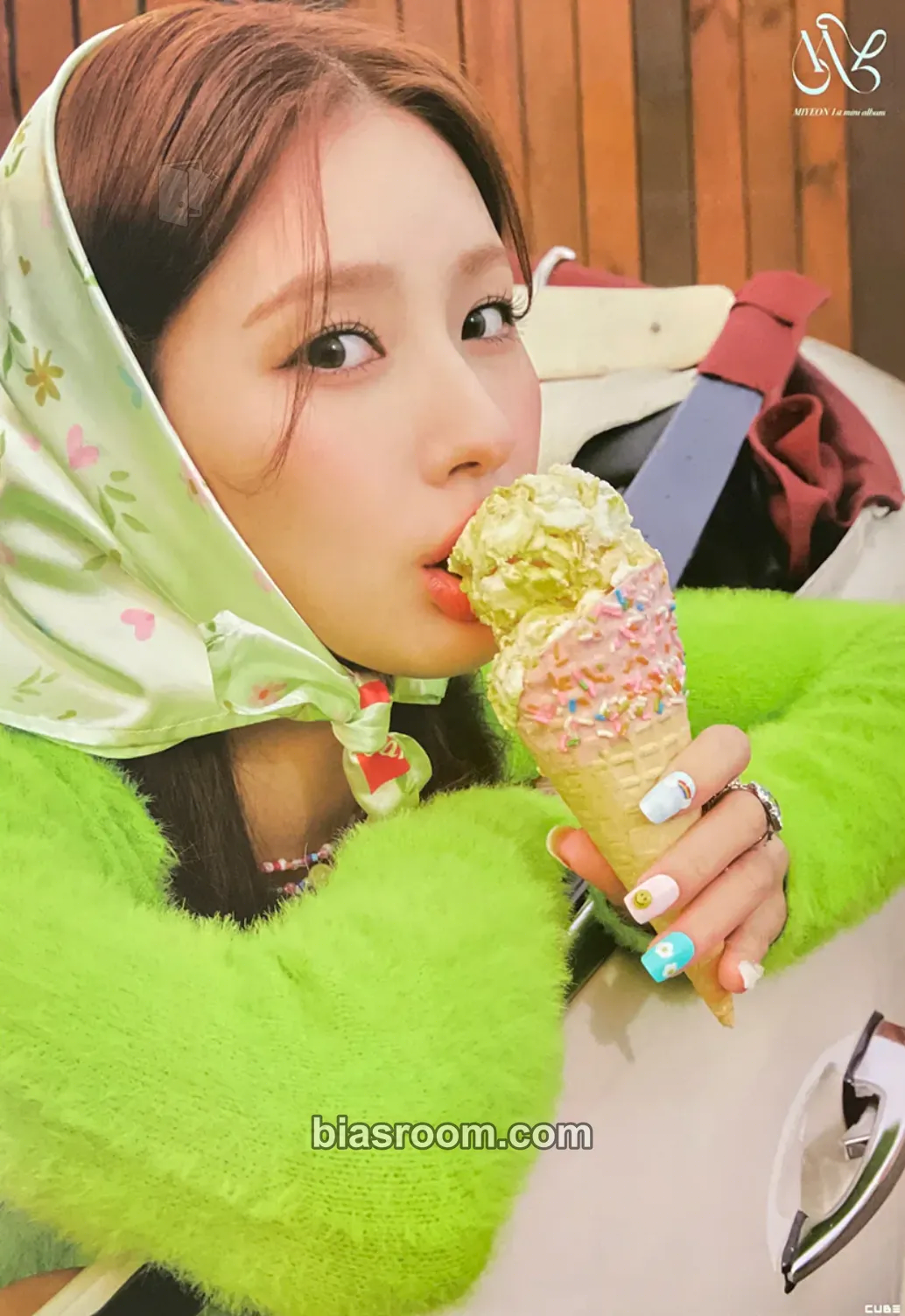 Miyeon MY Photocard - i-dle - i-dle K-pop photocard