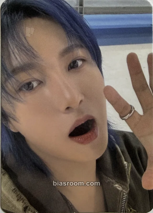 NCT - Renjun - 2025 SMTOWN: The Culture The Future Album album photocard mini photocard time capsule version non-standard size