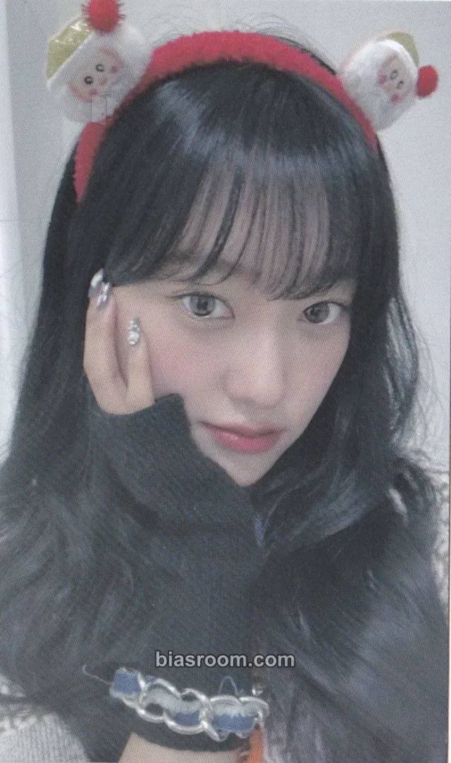 ARTMS - Choerry - 2024 Season's Greetings: Shoot for the Moon Other season's greetings soundwave XL photocard fansign