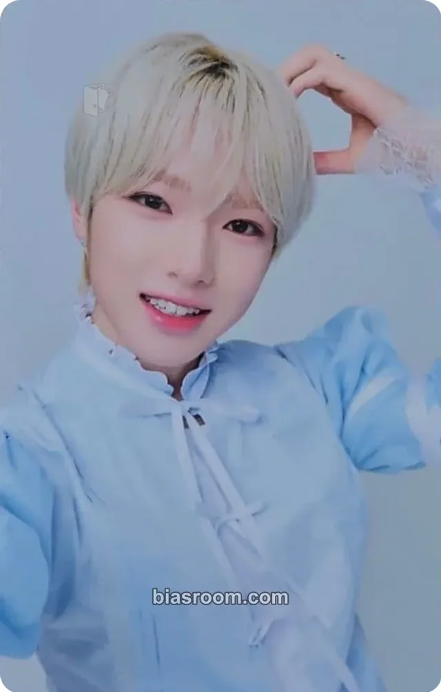 NCT WISH - Sakuya - 2ND ANNIVERSARY FANMEETING IN JAPAN <6人の王子様がプロポーズしてくるなんて聞いてないんですけど> (Help! All Six Princes Are Trying to Propose to Me) Event trading card merch photocard fan meeting japan