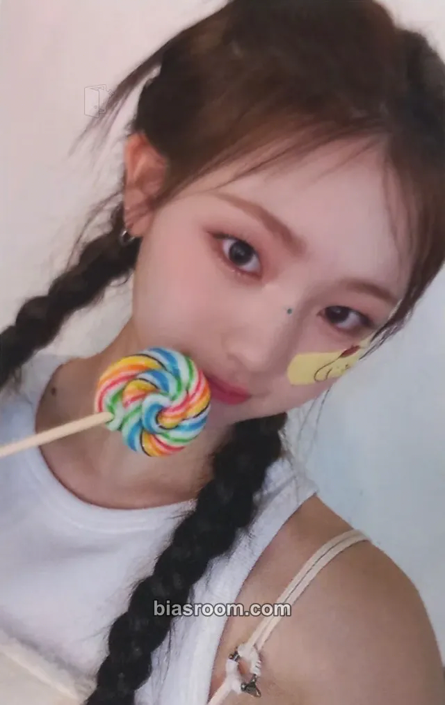 Yeonji Mujuk Photocard - tripleS - tripleS K-pop photocard
