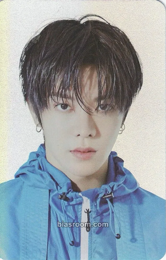 Yuta Universe MD Photocard - NCT - NCT K-pop photocard