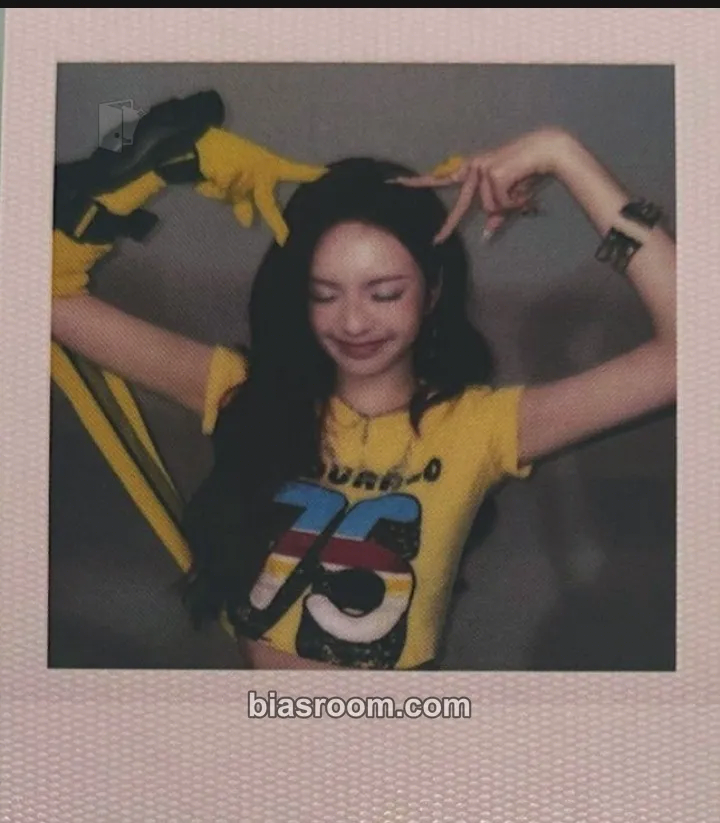 Chiquita CHOOM Photocard - BABYMONSTER - BABYMONSTER K-pop photocard