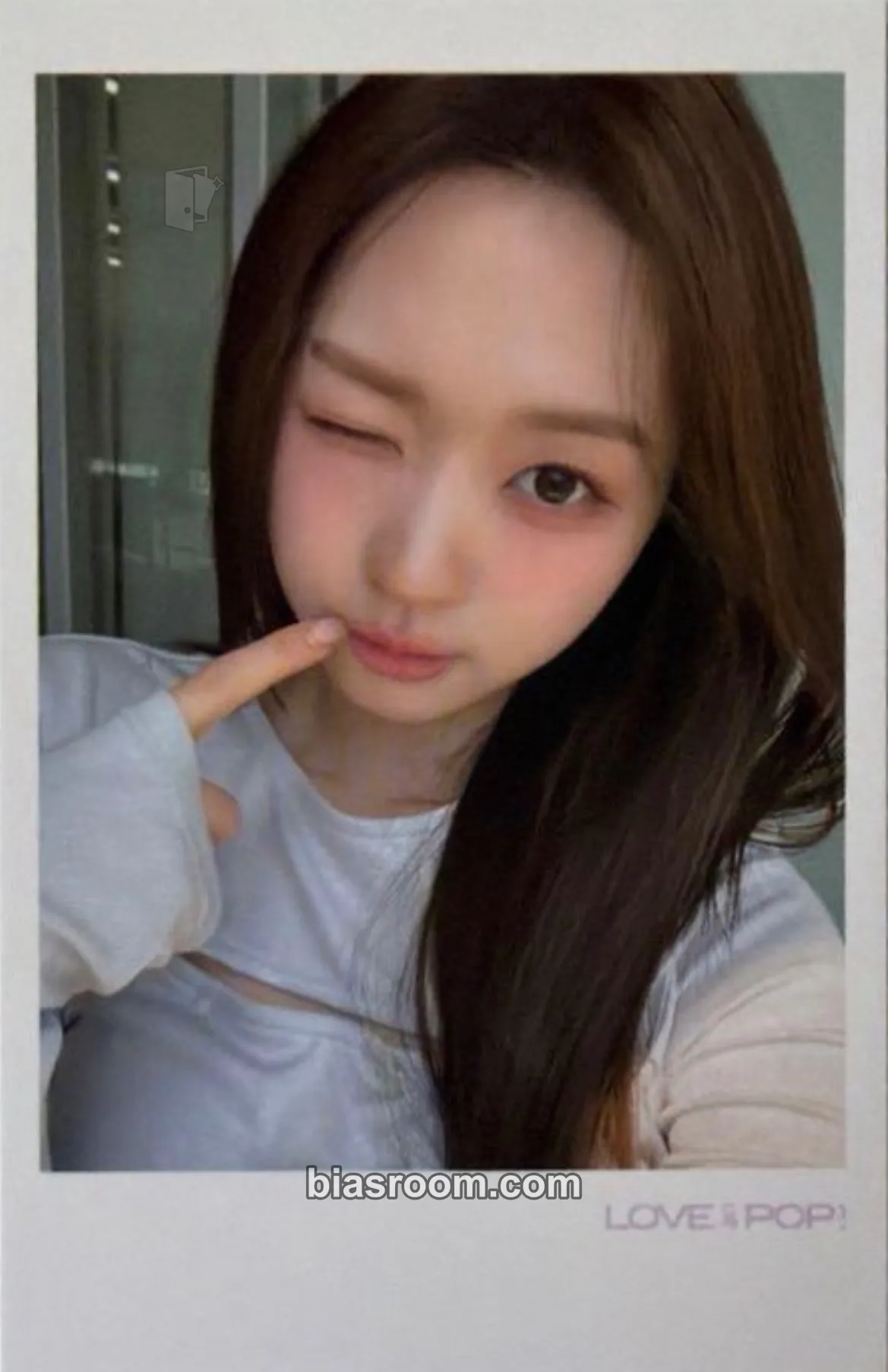Soomin LOVE&POP pt.1 Photocard - tripleS - tripleS K-pop photocard