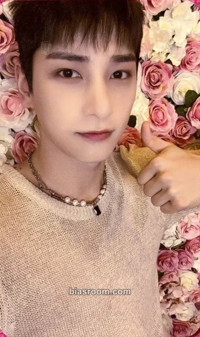 BAE173 - Hangyul - Lullua Other fansign round 5