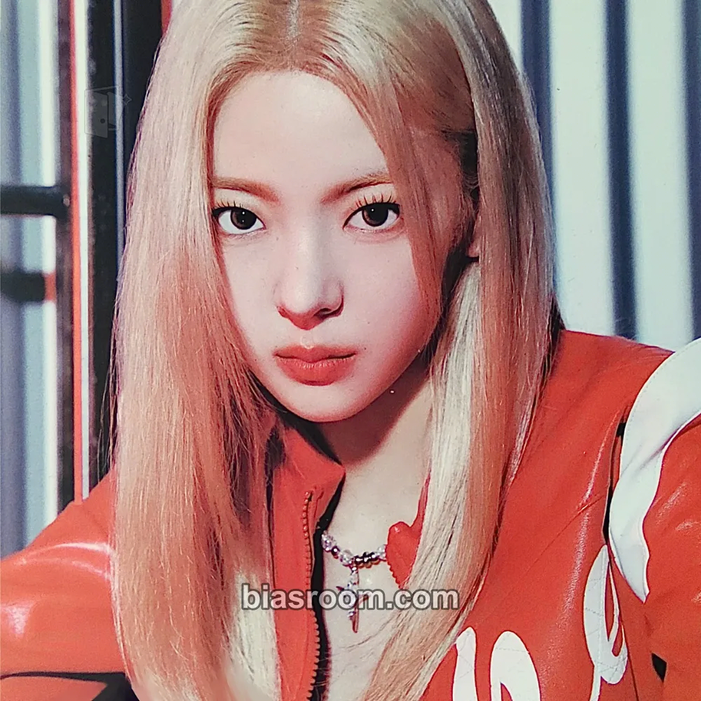 Lia KILL MY DOUBT Photocard - ITZY - ITZY K-pop photocard