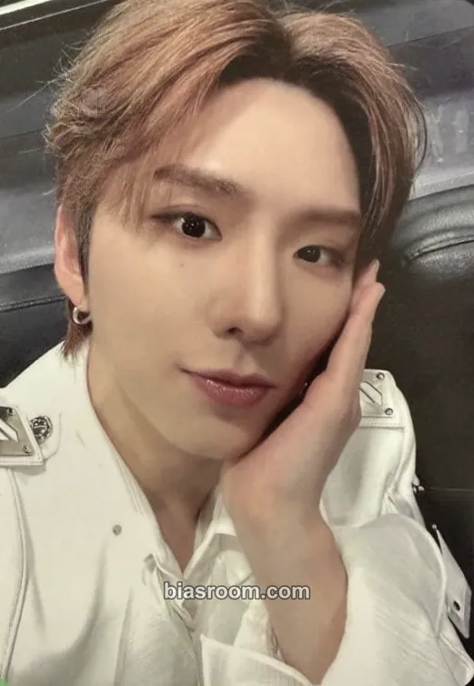 Kihyun THE X Photocard - MONSTA X - MONSTA X K-pop photocard