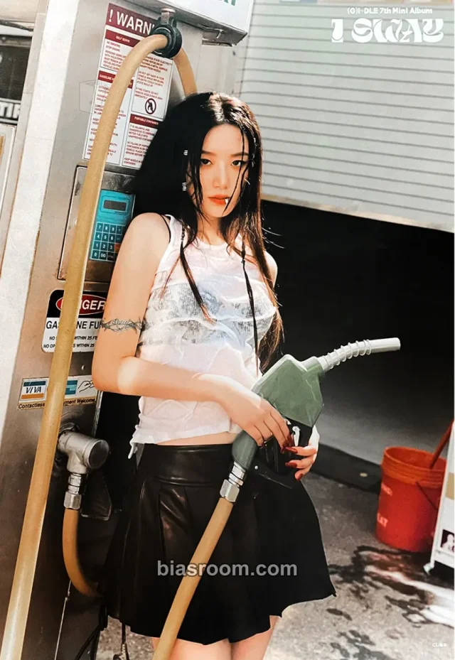 i-dle - Shuhua - I Sway Album pob (pre-order benefit) poster supplemental