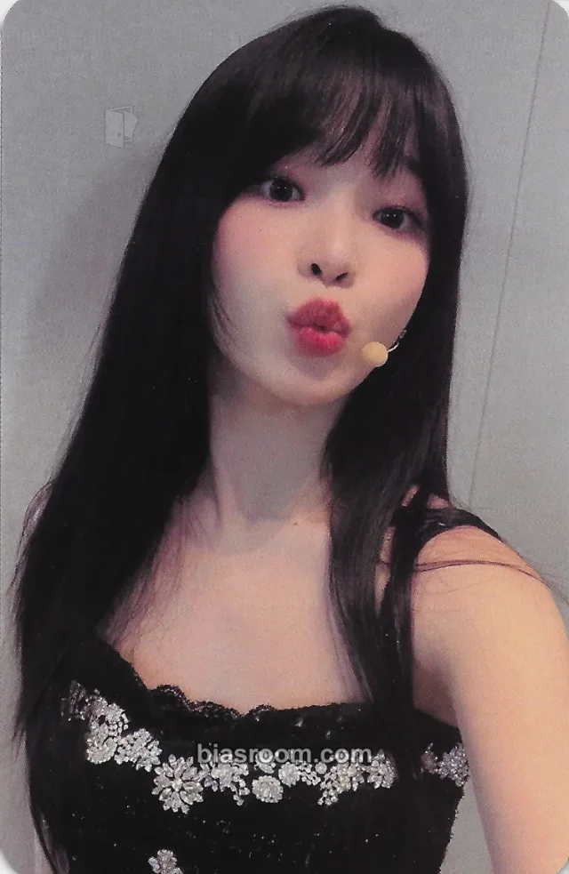OH MY GIRL - Seunghee - Golden Hourglass Album album photocard pob (pre-order benefit)