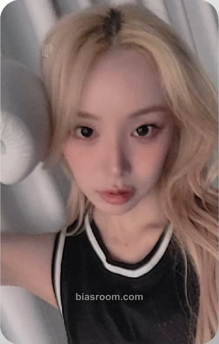 Suhyeon The Collective Soul and Unconscious: Chapter Two Photocard - Billlie - Billlie K-pop photocard