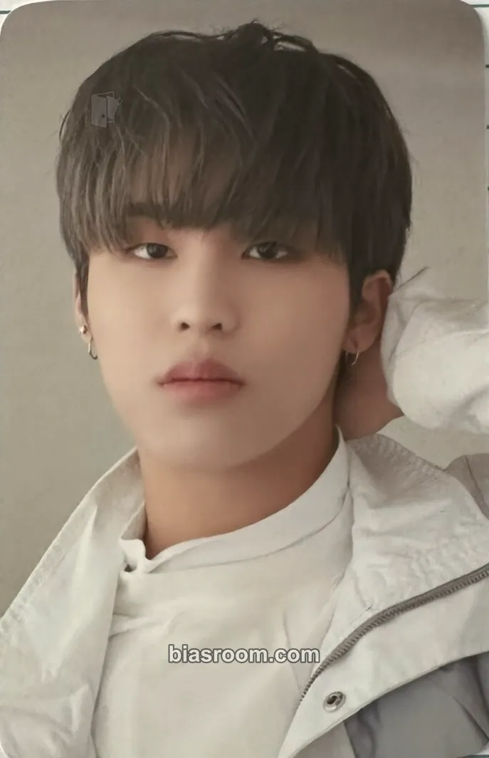 Park Jeongwoo THE SECOND STEP : CHAPTER ONE Photocard - TREASURE - TREASURE K-pop photocard