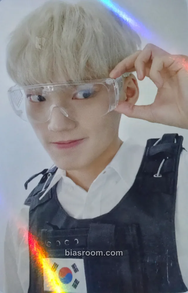 Superkind - SiO - Profiles of the Future (Λ) : 70% Album holographic (hologram) makestar fan meeting