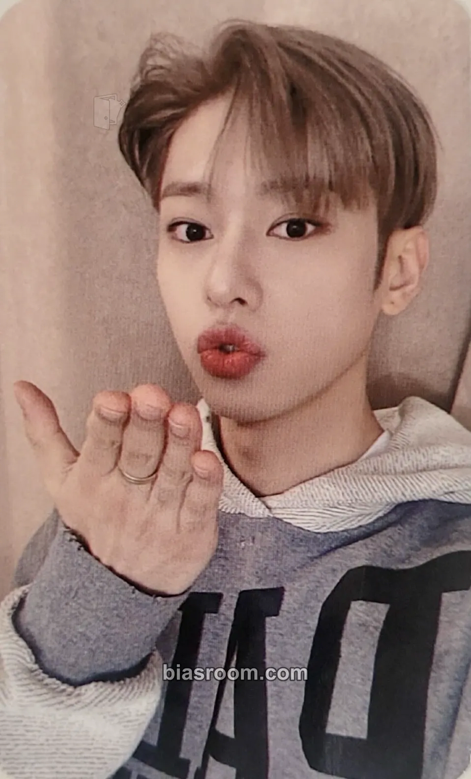 Donghyun THE FUTURE IS OURS : FOUND Photocard - AB6IX - AB6IX K-pop photocard