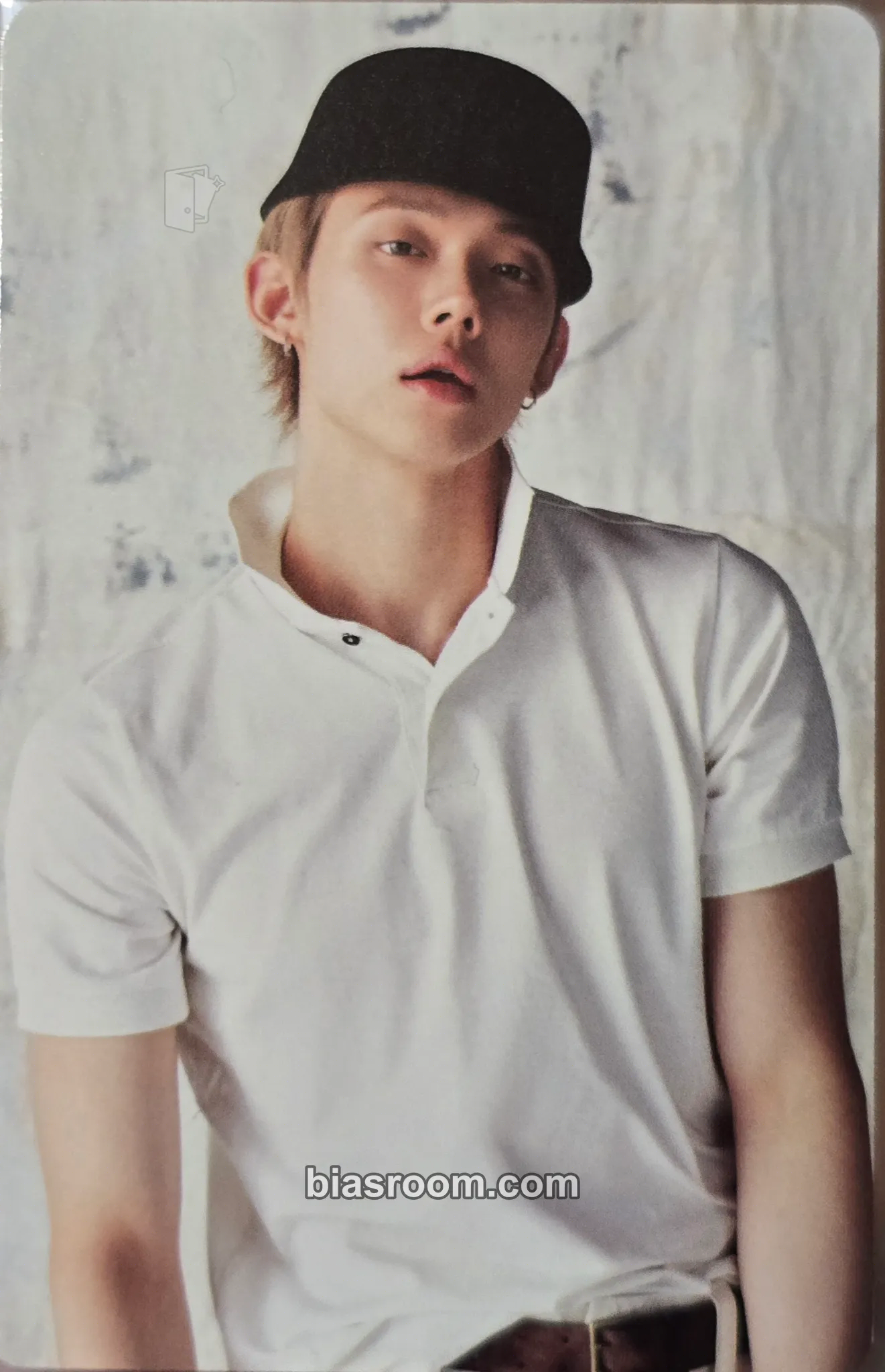 Yeonjun NO LABELS: PART 02 Photocard - TOMORROW X TOGETHER - TOMORROW X TOGETHER K-pop photocard