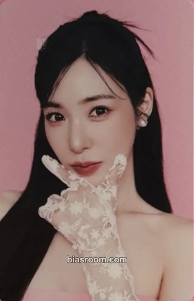 Girls' Generation - Tiffany - SMTOWN LIVE 2025 Event merch photocard fortune card