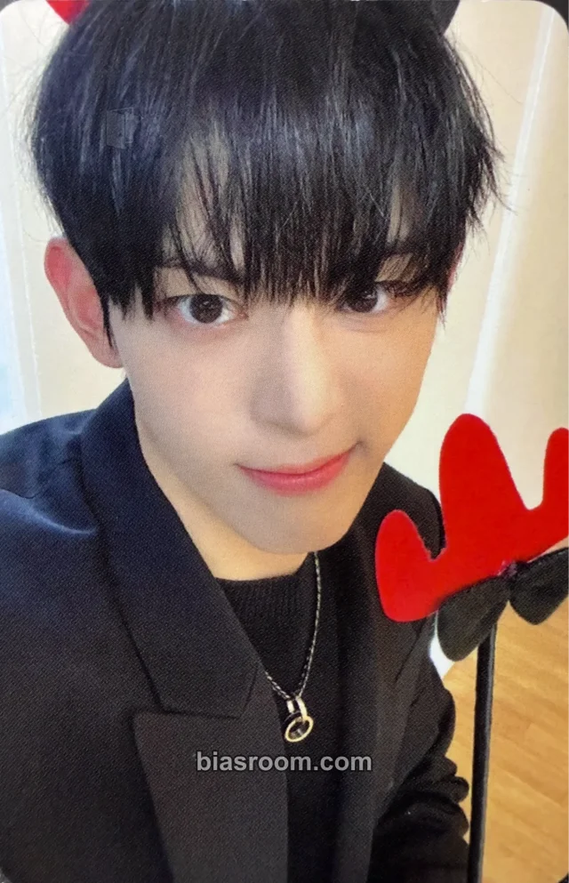 NOWZ - Hyeonbin - IGNITION Album apple music video call (fancall) round 1