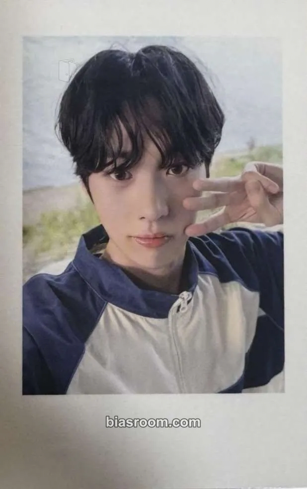 Choi TaeIn unevermet Photocard - idntt - idntt K-pop photocard