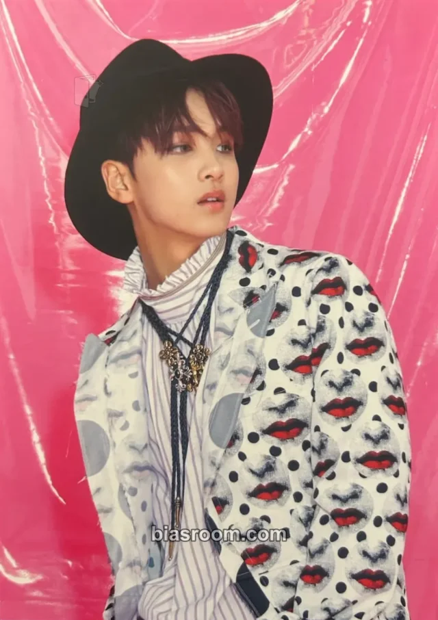 Haechan NCT 127 Cherry Bomb K-pop photocard