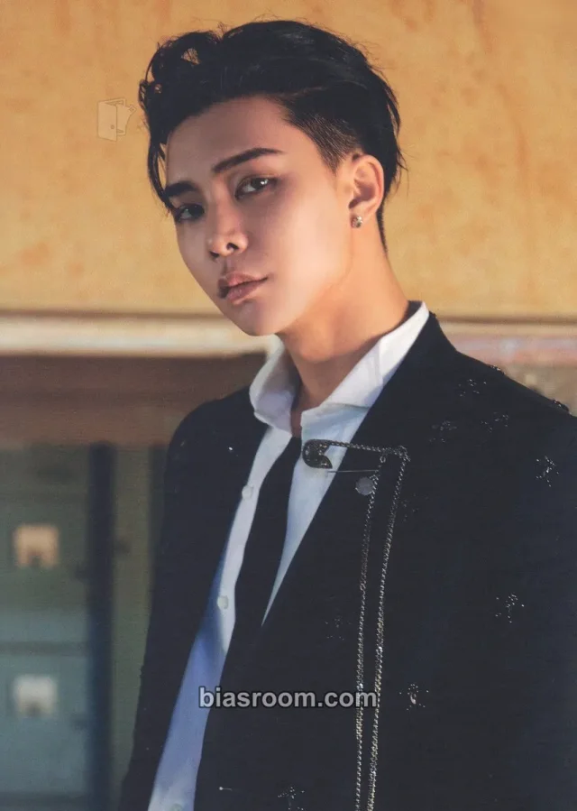 Johnny NCT 127 Cherry Bomb K-pop photocard