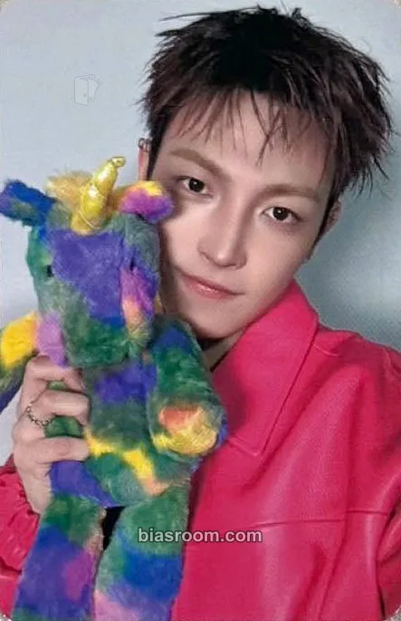 Hongjoong GOLDEN HOUR : Part.5 Photocard - ATEEZ - ATEEZ K-pop photocard
