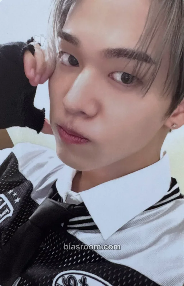 ONF - Yuto - LOVE EFFECT Album album photocard the way version
