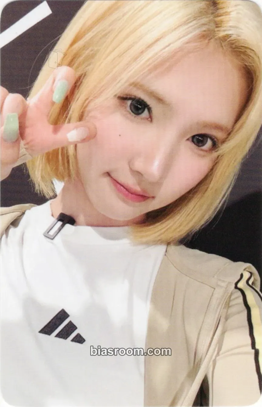 Jiwoo Lemon Tang Photocard - Hearts2Hearts - Hearts2Hearts K-pop photocard