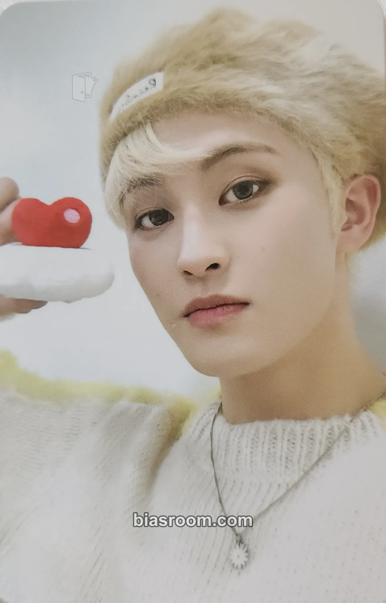 Mark CCOMAZ VALENTINE’s CAKE Photocard - NCT - NCT K-pop photocard