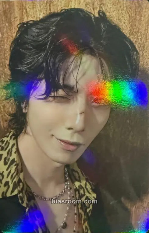 Hwiyoung 2025 SF9 LIVE FANTASY #5 LOVE DAWN Photocard - SF9 - SF9 K-pop photocard