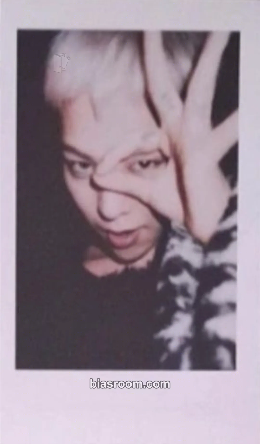 G-Dragon Season's Greetings 2014 Photocard - BIGBANG - BIGBANG K-pop photocard