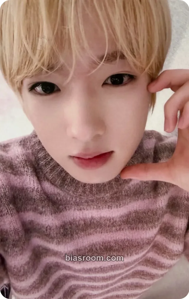 NCT WISH - Sakuya - COLOR Album kmstation video call (fancall) round 2